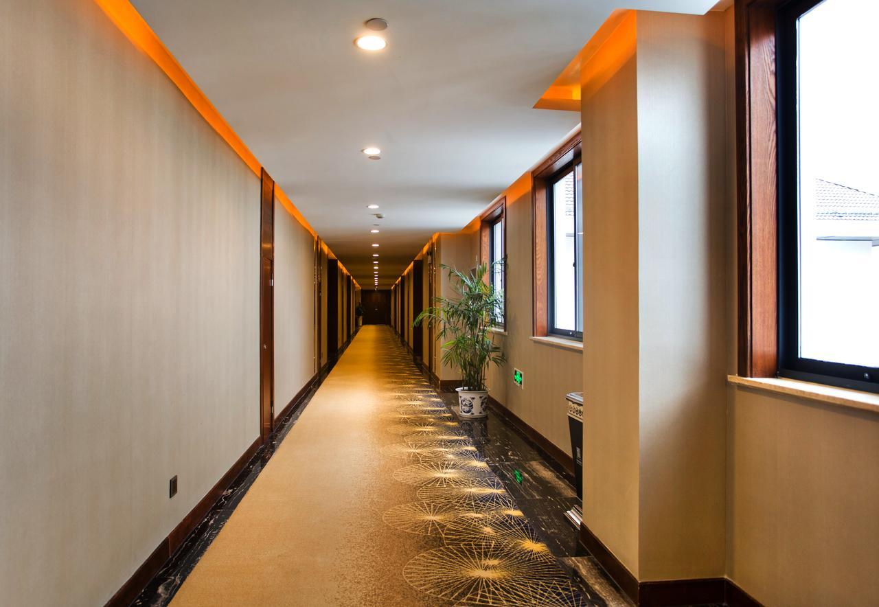 חואנגשאן Joymoon Hotel מראה חיצוני תמונה